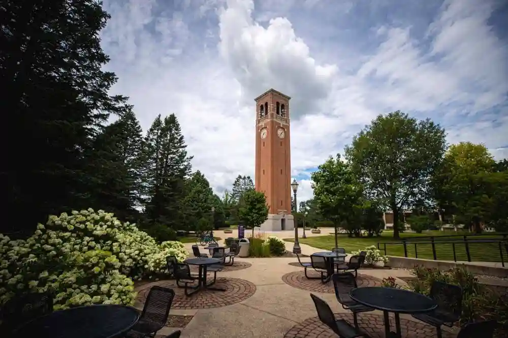Promotional image of the University of Northern Iowa facilities