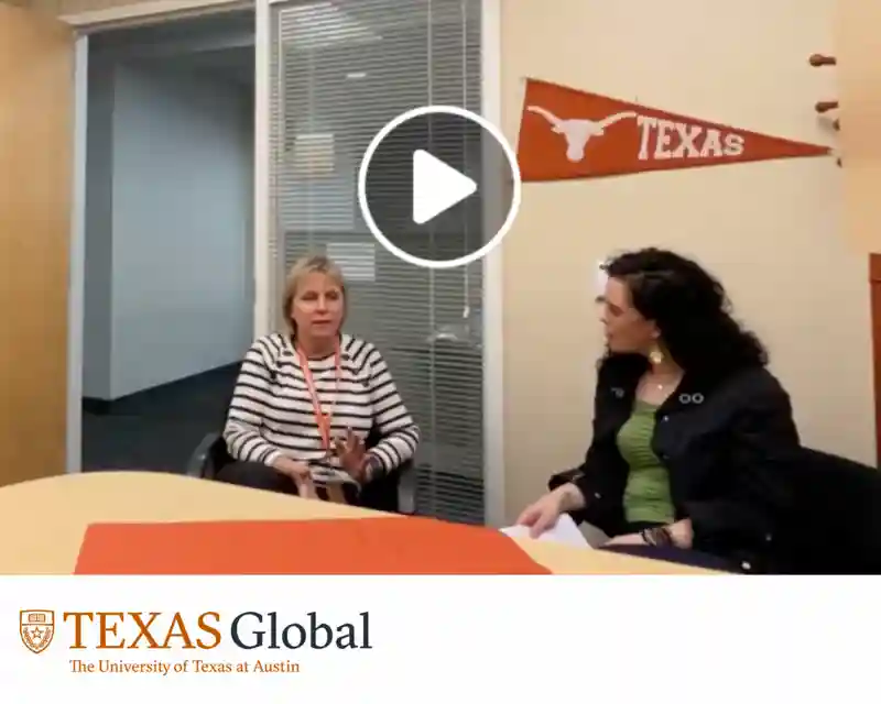 Menemukan Pusat Bahasa Inggris Universitas Texas Austin: Wawancara dengan Dr. Fotini Terzi